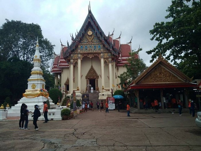 หลวงพ่อพระใส